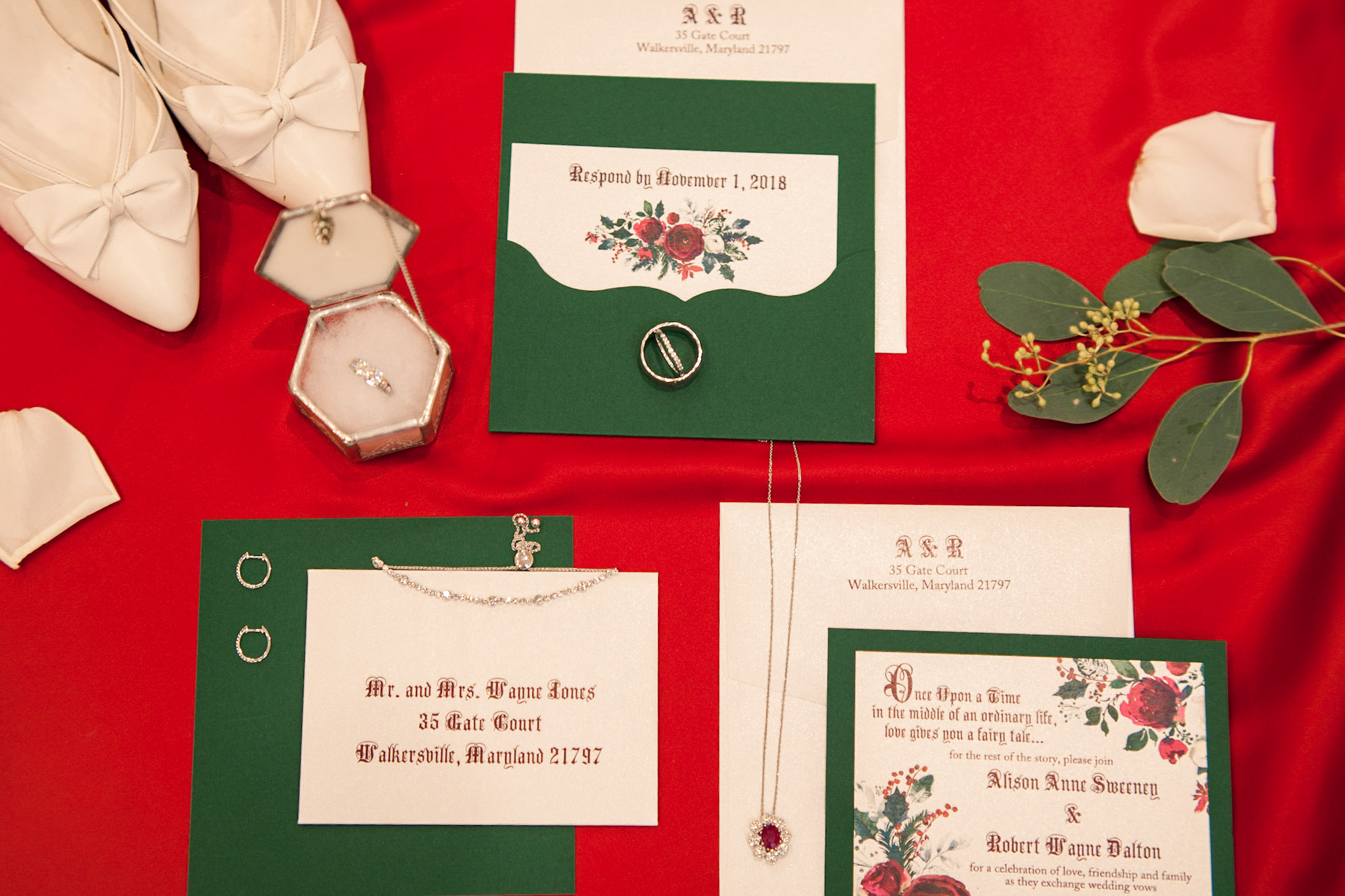 winter fairytale wedding invitation jewelry